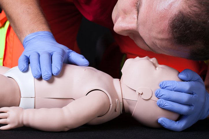 Emergency response (first aid) for babies and children