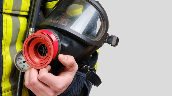 Sécurité incendie - travailler avec une protection respiratoire