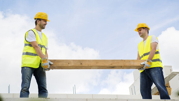 Teach construction workers about smart lifting and safe movement